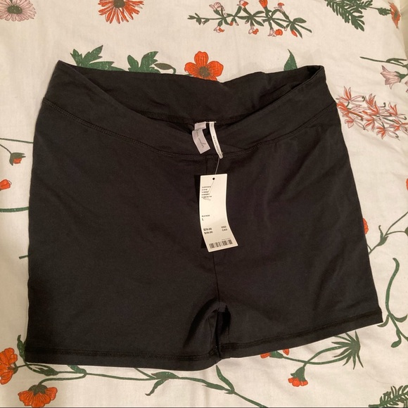 Out From Under Tobi V-Front Bike Short - Picture 2 of 3